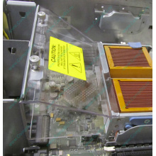 Прозрачная пластиковая крышка HP 337267-001 для подачи воздуха к CPU в ML370 G4 (Комсомольск-на-Амуре)